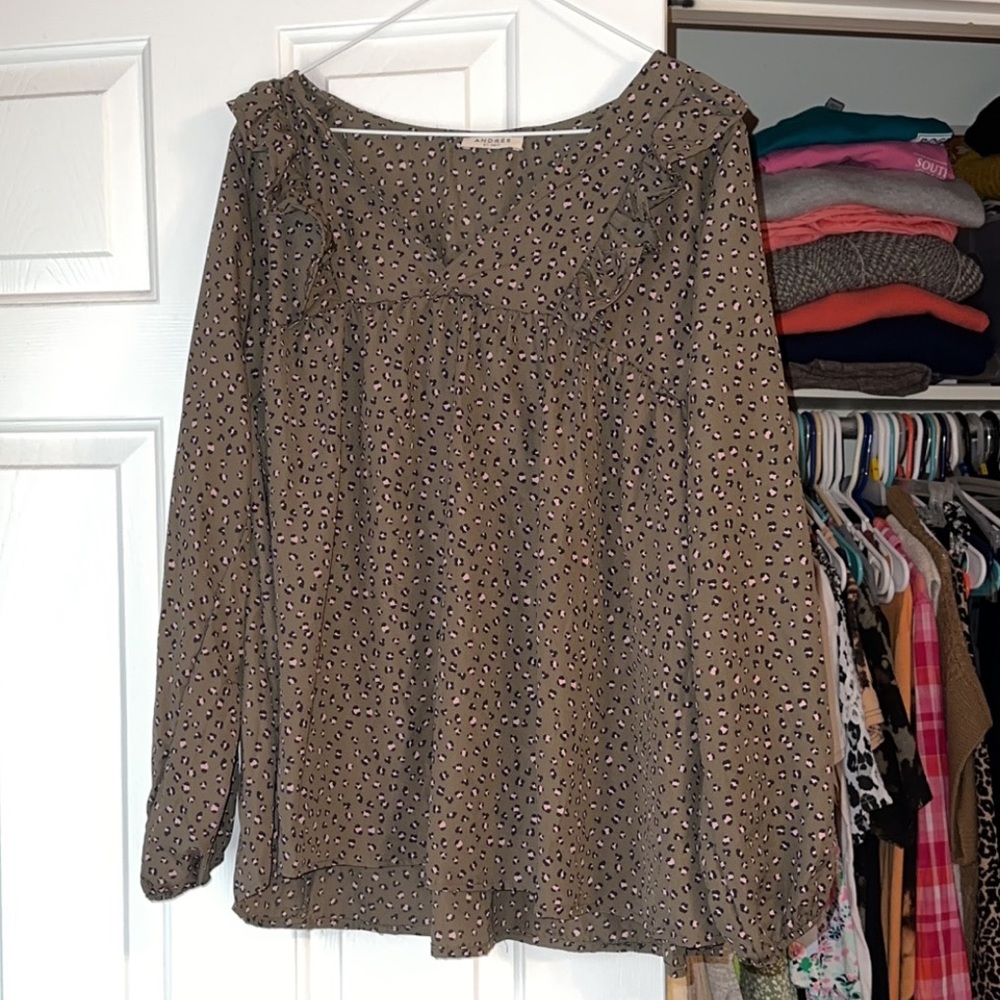 Women’s Leopard Top